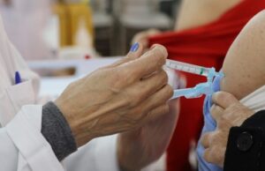 Saúde alerta que baixas temperaturas reforçam necessidade de vacinar contra a gripe