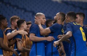 Seleção brasileira vence a Arábia Saudita e avança às quartas