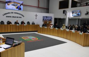 Câmara debate dez novos projetos na sessão desta segunda-feira