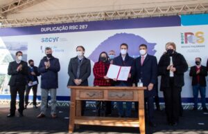 Assinado contrato de concessão que garantirá duplicação e investimentos na RSC-287
