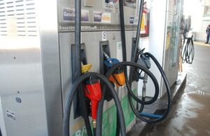 Petrobras reduz preço da gasolina para distribuidoras