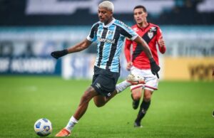 Grêmio segue na lanterna do Brasileirão
