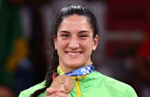 Gaúcha Mayra Aguiar conquista bronze no judô na Olimpíada