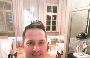 Dia do garçom: Uma profissão que exige comunicação