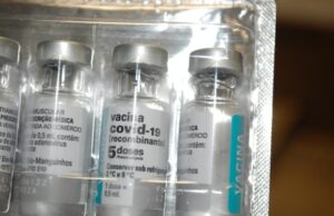 Segunda dose da Covishield volta a ser aplicada no intervalo de 12 semanas