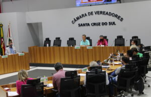 Câmara aprova 13 projetos na sessão dessa segunda-feira