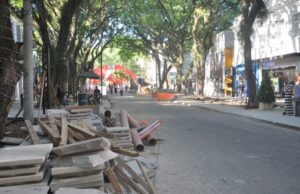 Calçadão: Via e passeio público devem estar prontos neste fim de semana