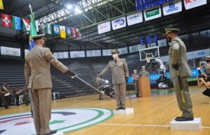 Tenente-coronel Moresco assume oficialmente o comando