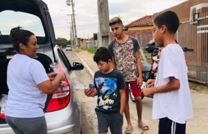 Grupo ‘De Mãos Dadas com a Sargento Marciele’ realiza ação de Páscoa