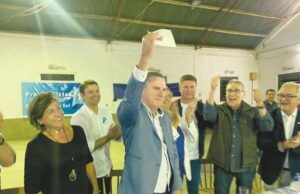 Elstor Desbessell filia-se ao Progressistas
