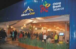Fenachim: encontro com a imprensa no estande Alliance One/China Brasil Tabacos