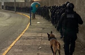 Operação faz revista geral no presídio de Santa Cruz