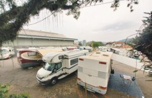 Casas sobre rodas lotam o parque
