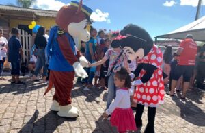 Festa beneficente faz a alegria de mil crianças no Bom Jesus