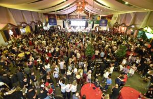 Público da 37ª Oktoberfest chega a 70 mil pessoas