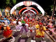 Segundo desfile da Christkindfest ocorre nesta quarta-feira