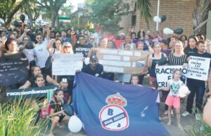 Em protesto:Manifesto contra o racismo pede fim da discriminação