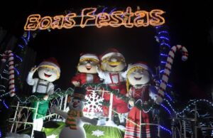 Desfile da Christkindfest leva o simbolismo ao público