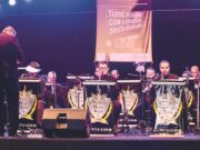 CDL promove show com a Santa Brass Band