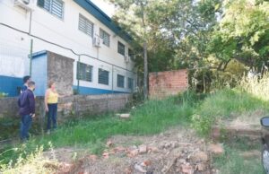 Educação | Prefeita visita área que receberá ampliação da Emef Bom Jesus