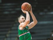 Basquete | Um exemplo de força dentro e fora de quadra