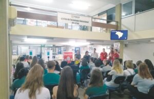Mercado de trabalho | Sine inicia oficinas de currículos e de comportamento em entrevistas
