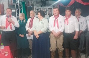Tradição | Com muita música, CTG Garrão de Potro apresenta nova patronagem