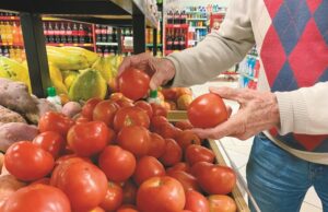 Bolso do consumidor | Cesta básica tem elevação de mais de 6%