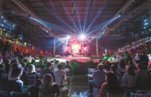 Festa da Alegria | São treze candidatas a Soberana da Oktober