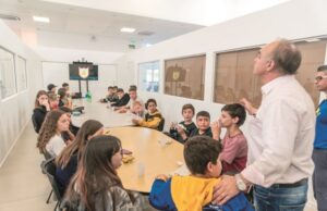 Guarda Municipal | Alunos do projeto Guarda Mirim conhecem a rotina dos profissionais