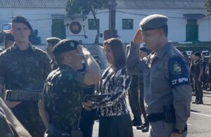 Comandante do 23º BPM é agraciado pelo 7° BIB com diploma “Mérito Gomes Carneiro”