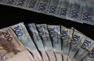 ECONOMIA | Governo fecha ano com arrecadação recorde de R$ 2,65 trilhões