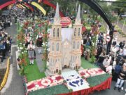 Mais Programação | Segundo desfile temático e show de Henrique & Juliano são destaques