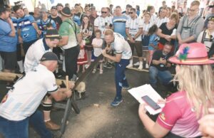 Positivo | Fim de semana de tempo bom leva milhares ao Parque da Oktoberfest