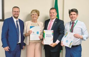 Investimentos | Prefeita Helena reforça apoio para projetos do novo PAC Seleções