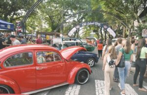 Old School Day | Cor, música e nostalgia no centro da cidade