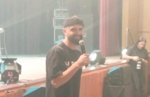 Riso solto | Comediante Thiago Ventura lota o Teatro Mauá