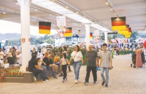 Evento | Festa das Cucas reúne 65 mil visitantes no Parque da Oktoberfest