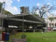 Estruturas para as comemorações dos 146 anos do município estão sendo montadas na Praça da Bandeira