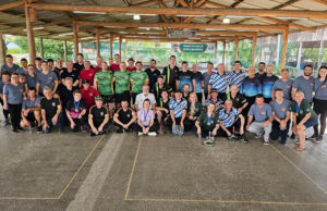 Eisstocksport: Torneio Internacional da Oktoberfest reúne 20 equipes