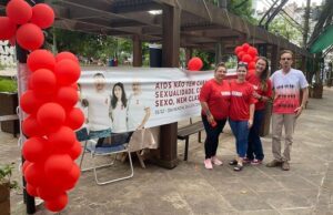 Dezembro Vermelho | Ação na Praça da Bandeira inicia campanha de combate ao HIV/Aids