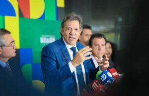 CRÉDITO | Bancos poderão usar eSocial para oferecer consignado a empregados CLT