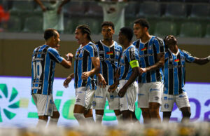 COPINHA | Grêmio vence Palmeiras em Barueri e garante vaga da semifinal