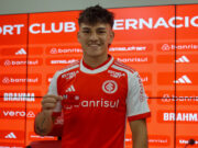 ATÉ 2028 | Inter define compra do lateral Alexandro Bernabei