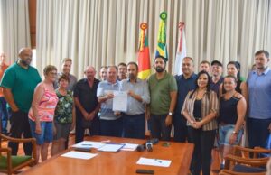 Pavimentação | Prefeito anuncia cerca de R$ 3,5 milhões em obras na cidade e no interior