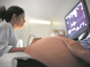 Censo 2022 | Dados mostram menos filhos e mães