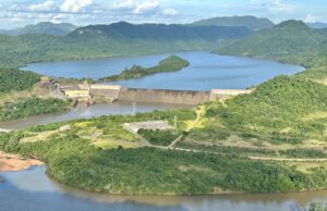 Aventura | Moisés na Rota dos Dinossauros