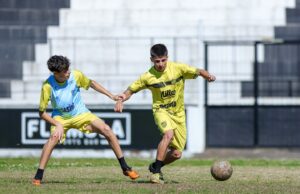 Gaúcho Sub-17 A2 | Santa Cruz decide vaga em casa