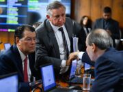 Economia | Senado aprova isenção do IR até R$ 5 mil; proposta vai à Câmara