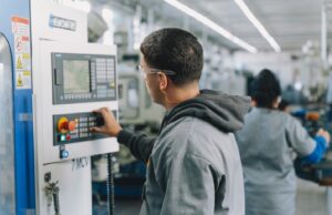 Indústria | Programa Jovem Aprendiz do Senai oferece mais de 9 mil vagas no RS